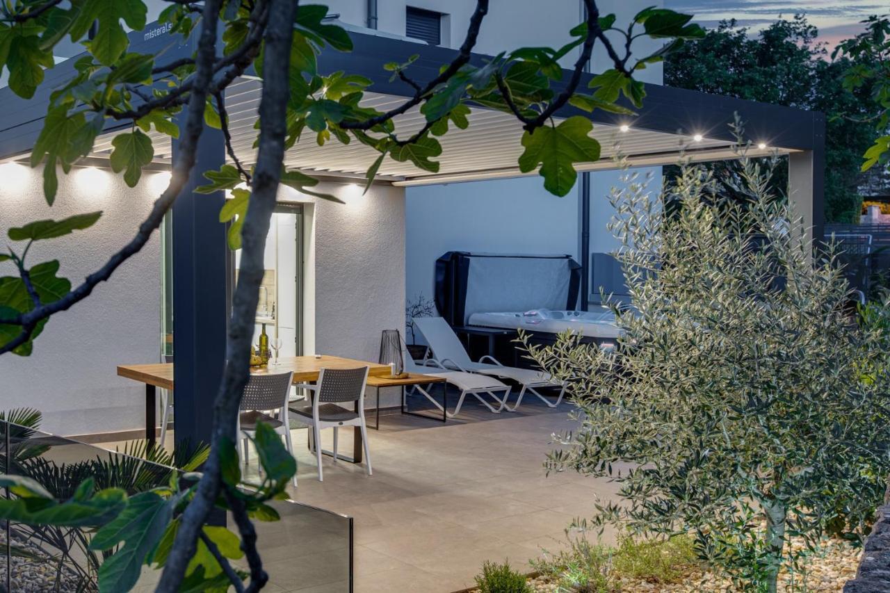 Apartma Skubic Duhljica Vantacici Exterior foto